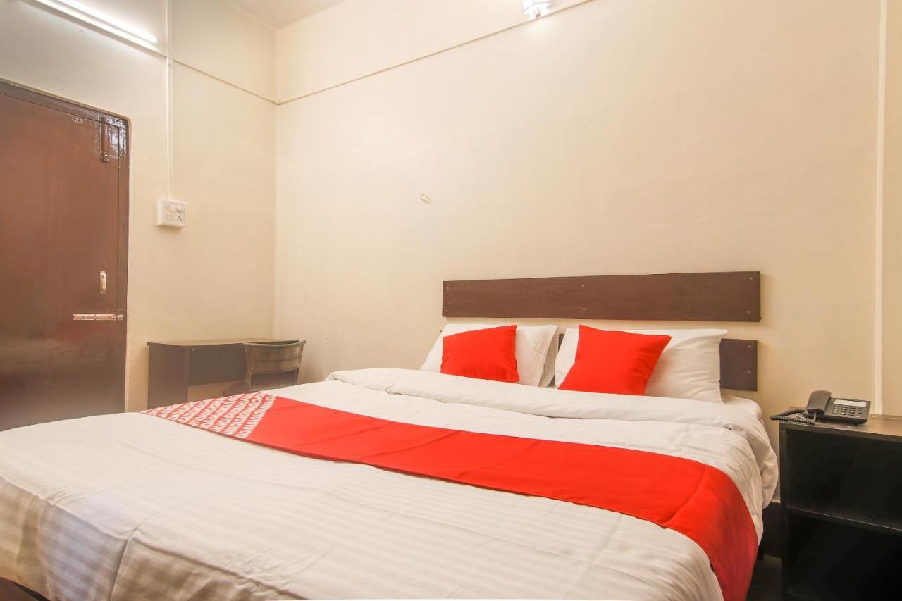 Oyo Indiraj Hotel Guwahati Eksteriør billede